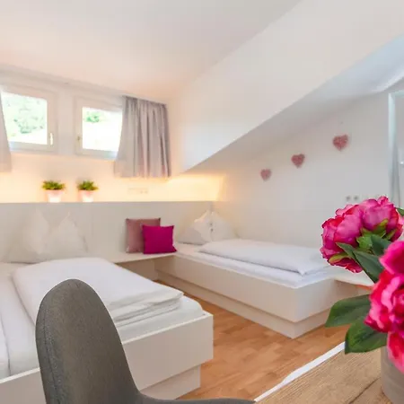 Am Edthof Aparthotel 3*