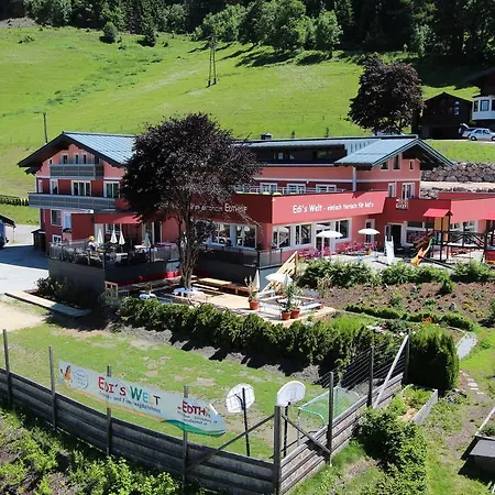 Am Edthof 3*