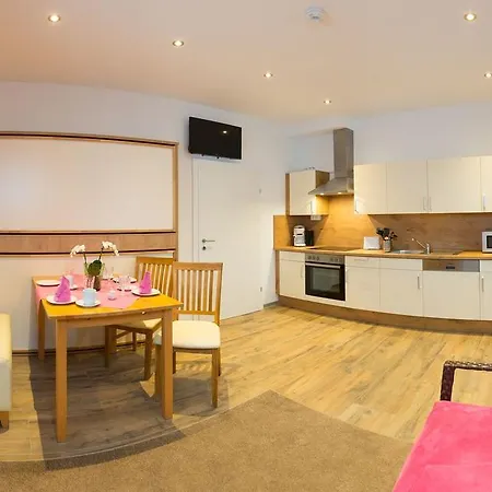 Aparthotel Am Edthof 4*